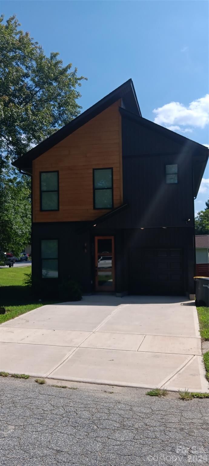 Property Photo:  504 Milton L Taylor Street  NC 28083 