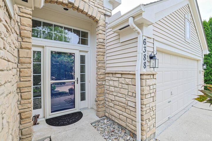 Property Photo: 6388 Hastings Court OH 45152
