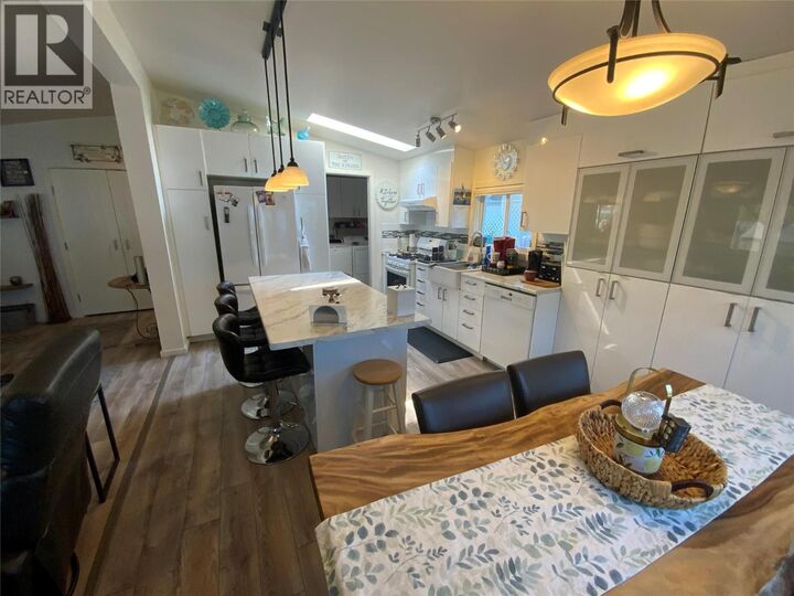 Property Photo:  999 Burnaby Avenue 45  BC V2A 1G7 