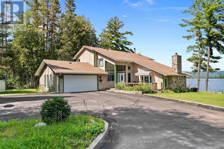 Property Photo: 382 Greenway Drive ON K0J 2L0