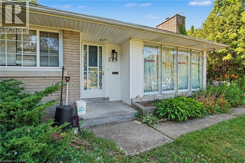 Property Photo: 249 Woodhaven Road ON N2C 1V6