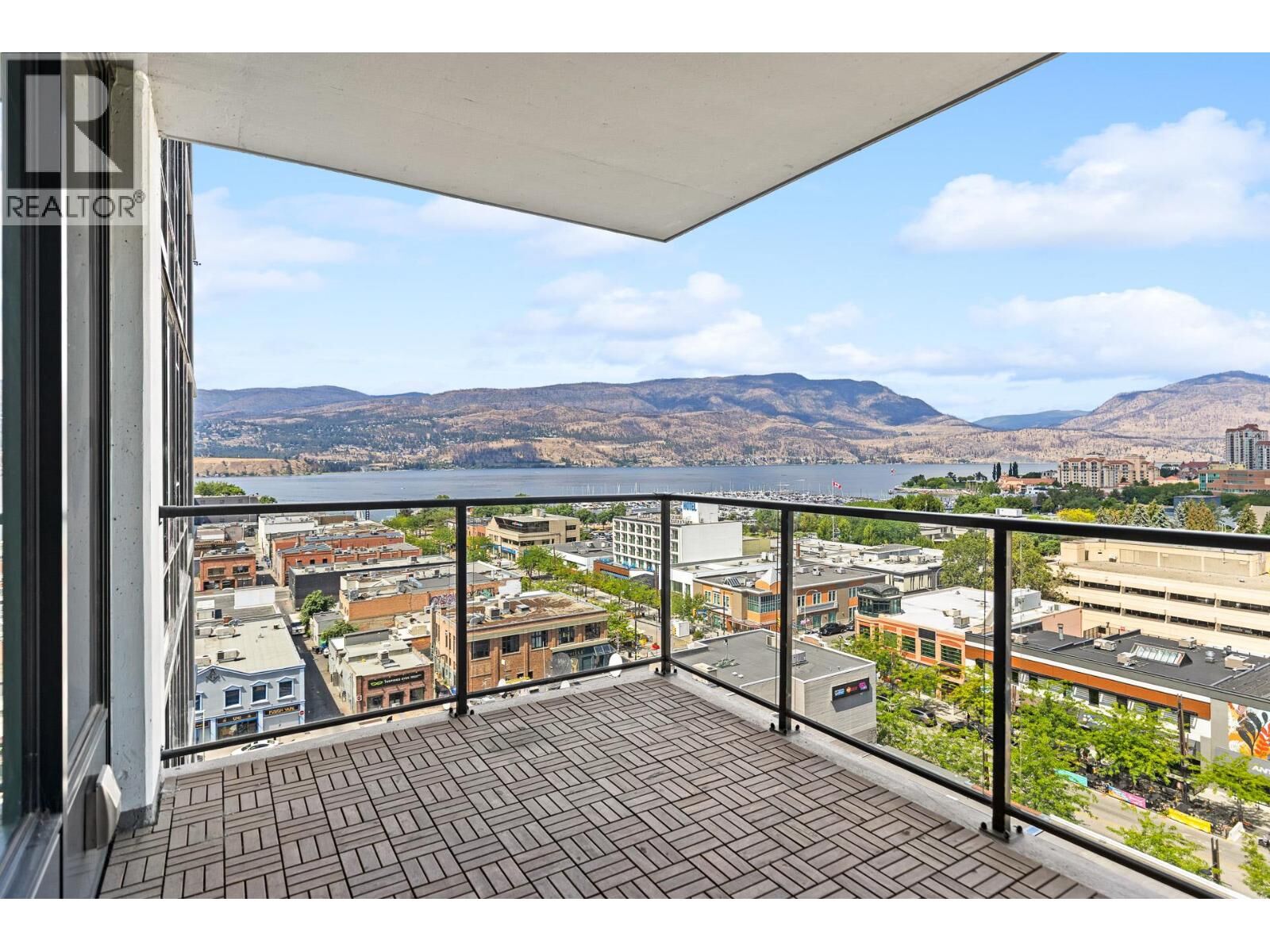 Property Photo:  1588 Ellis Street 1101  BC V1Y 0H1 