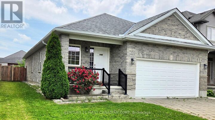 Property Photo: 3191 Singleton Avenue ON N6L 0B5