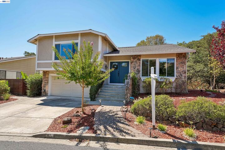 Property Photo: 135 Saint Germain Lane CA 94523