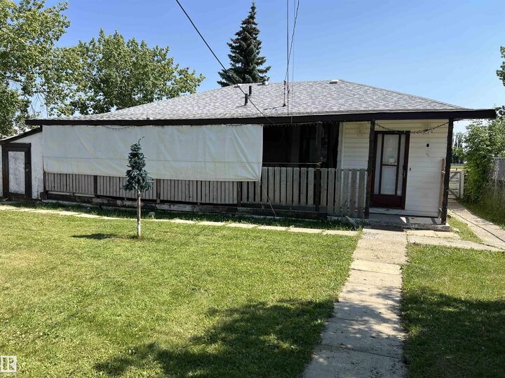 Property Photo:  4764 43 St.  AB T7A 1G1 
