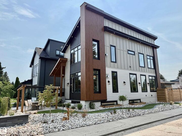 4142 122 Street NW — photo 1