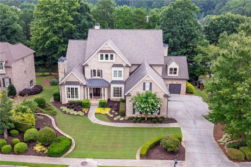 Property Photo: 2610 Flint Creek Drive GA 30041
