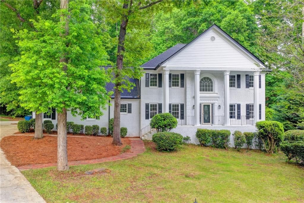 Property Photo: 2692 Thatcher Court GA 30044