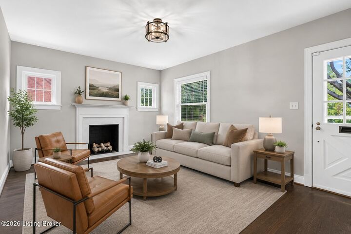 Property Photo: 3811 Grandview Ave KY 40207