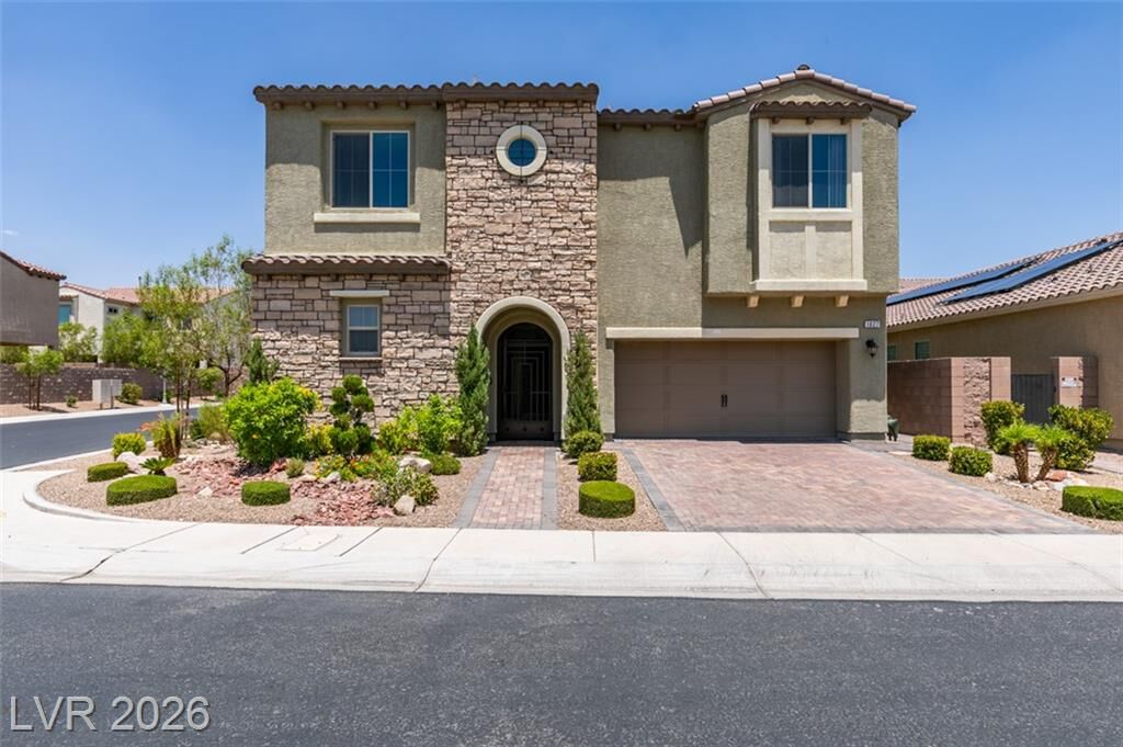 Property Photo: 1027 Whitworth Avenue NV 89148