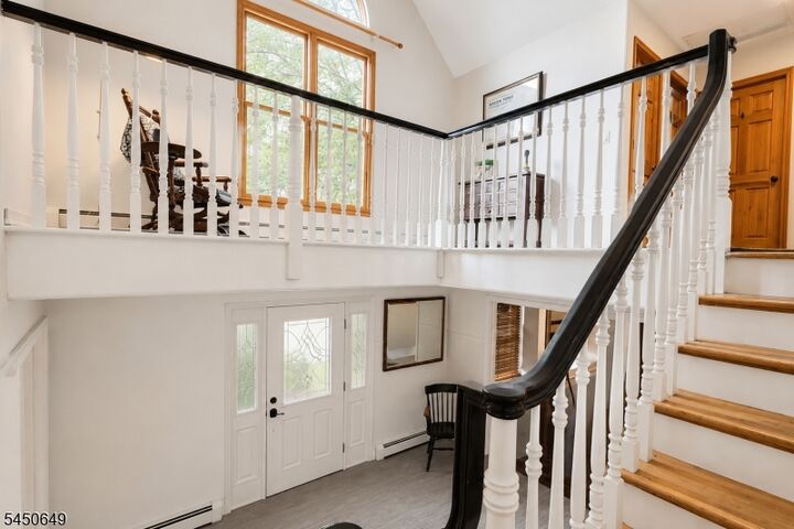 Property Photo: 4 Davenport Rd NJ 07435