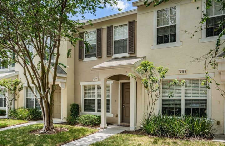 Property Photo: 4517 Kennewick Place FL 33578