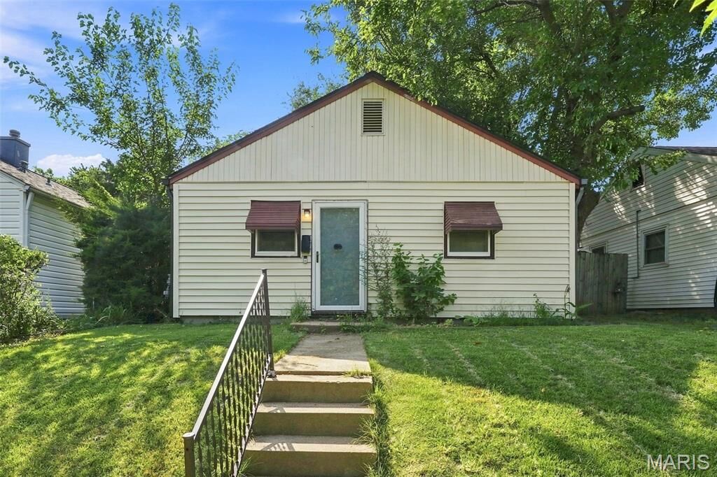 Property Photo: 1435 Sproule Avenue MO 63139