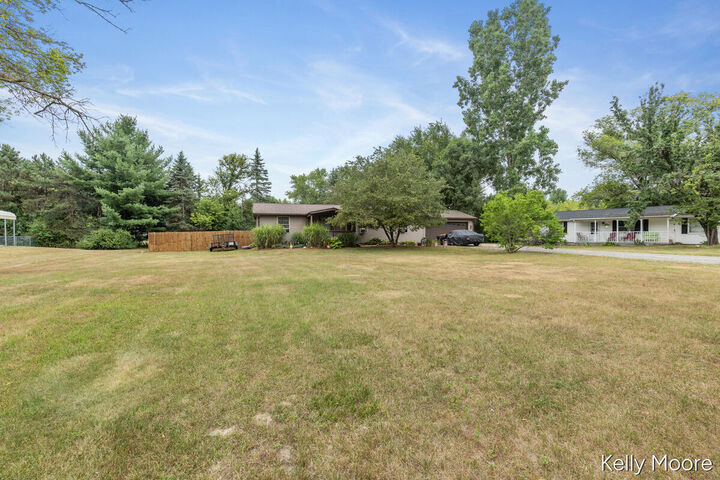 Property Photo:  2542 E Bluewater Highway  MI 48846 