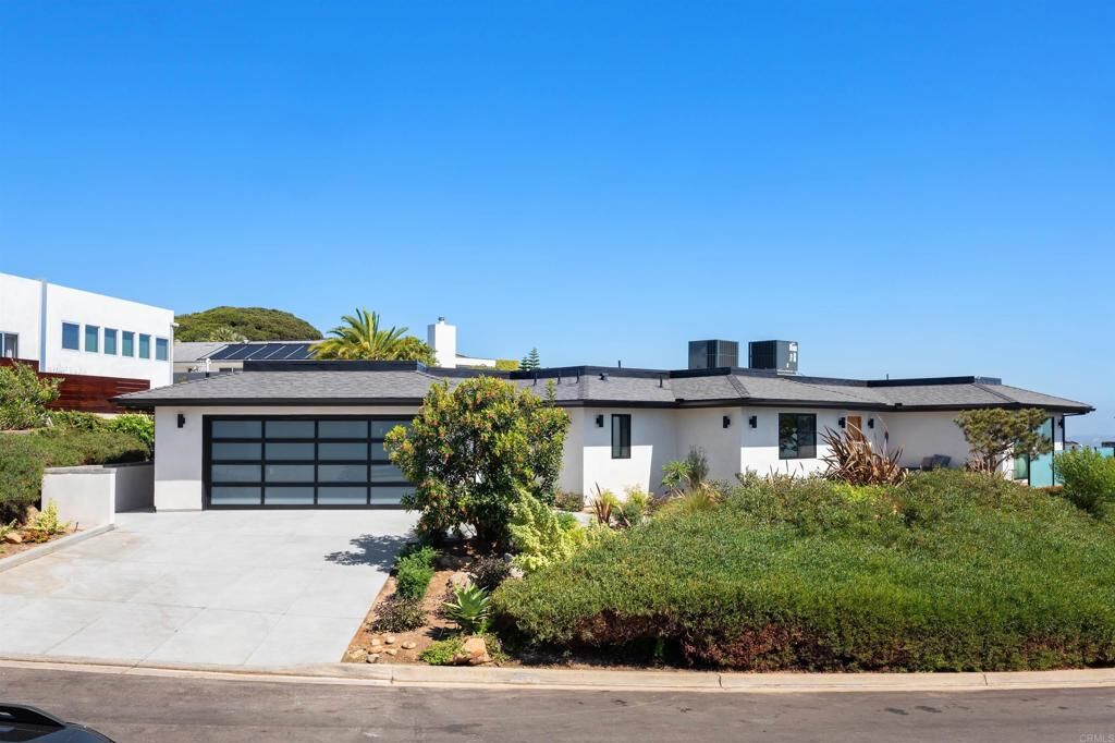 Property Photo:  1553 Copa De Oro Drive  CA 92037 