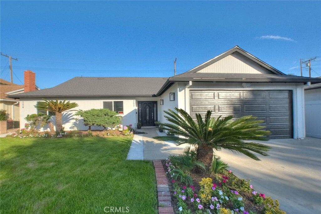 Property Photo:  752 -754 Rio Del Sol Avenue  CA 90640 