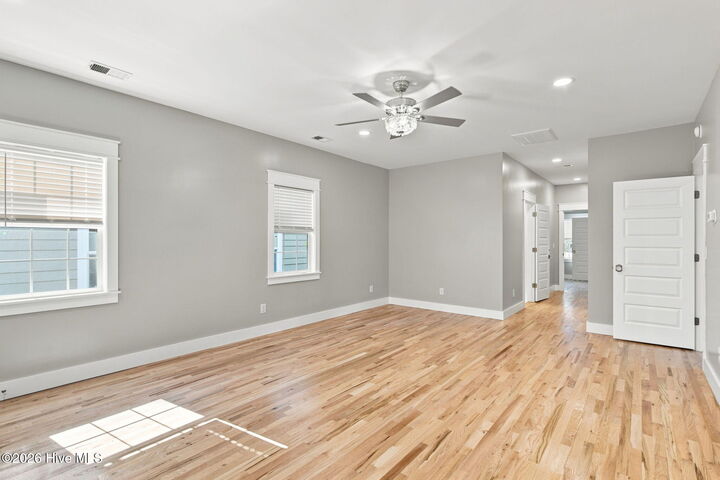 Property Photo:  512 Queen Street  NC 28401 