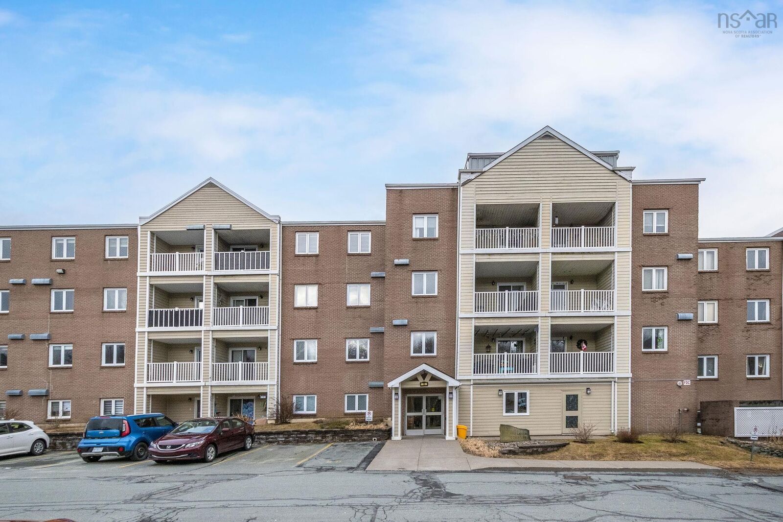 Property Photo:  #417 15 Langbrae Drive  NS B3M 3W5 