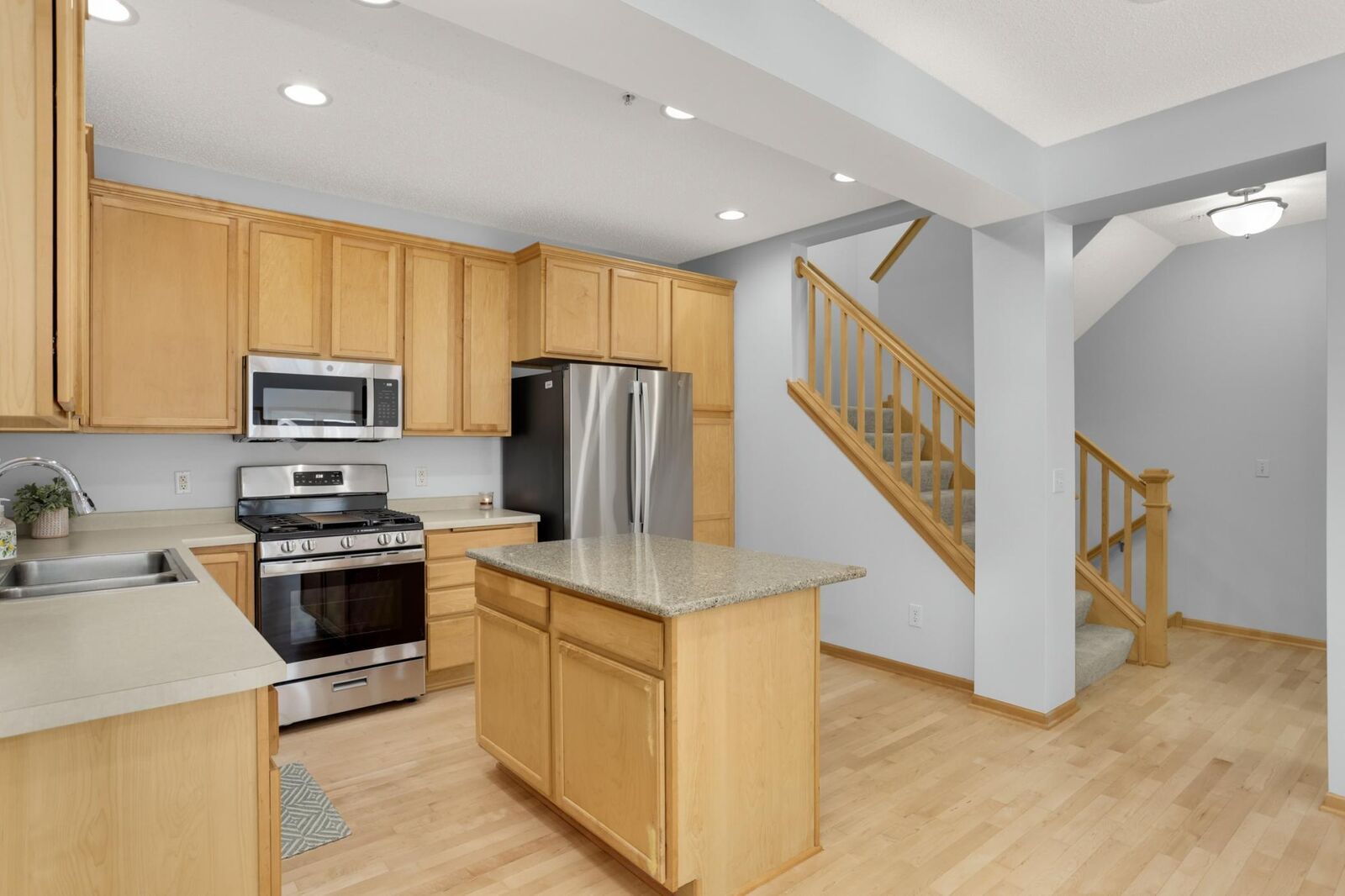 Property Photo:  15558 Eagle Ridge Road 1305  MN 55124 