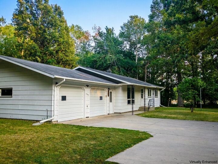 Property Photo: 602 Wells Avenue N MN 56477