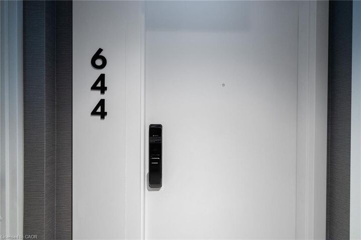 Property Photo: 500 Upper Wellington Street 644 ON L9A 0C7