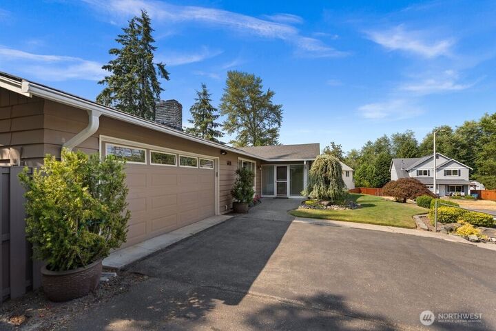 Property Photo:  6518  41st Avenue  WA 98335 