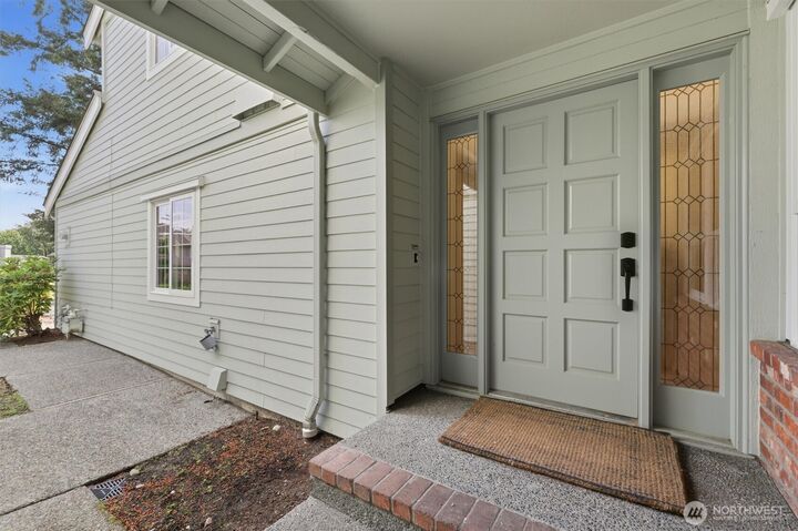 Property Photo: 333 145th Place SE WA 98007
