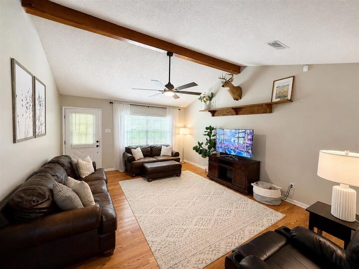 Property Photo: 162 Overhill Drive LA 70605