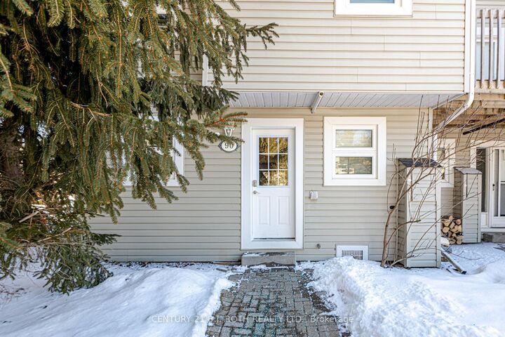Property Photo:  127 Alfred Street W 90  ON N0H 2P0 