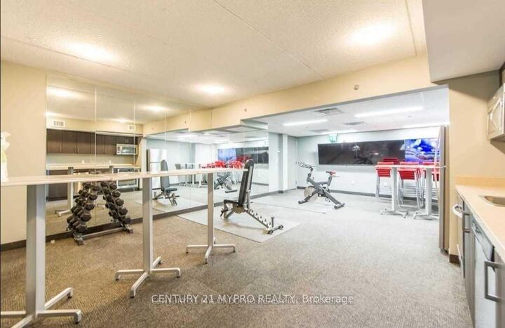 Property Photo:  321 Spruce Street 705  ON N2L 3M6 