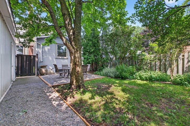 Property Photo:  191 East 43rd Street Lower  ON L8T 3C3 