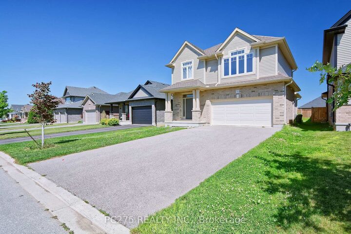 Property Photo: 31 Ashberry Place ON N5R 0H7