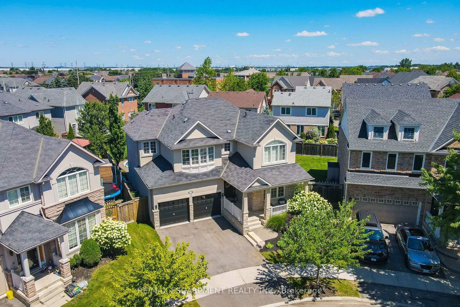 Property Photo: 1533 Morse Place ON L9T 5V5