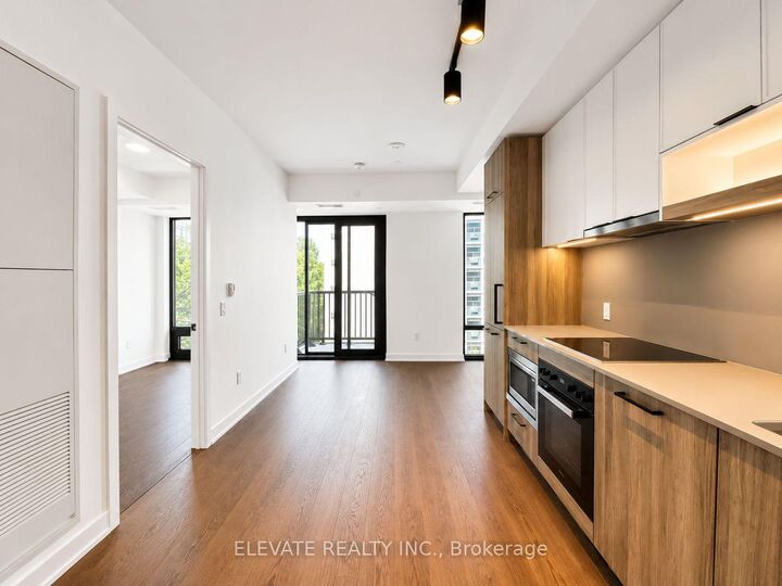 Property Photo: 91 Montclair Avenue 510 ON M5P 0B1