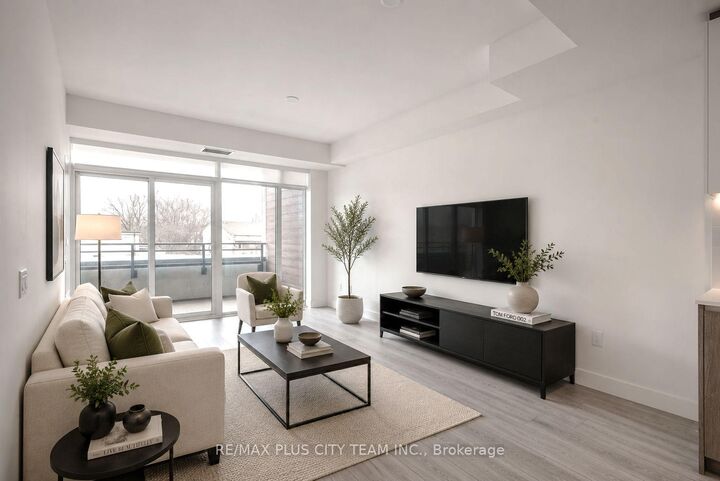 1285 Queen Street E 303 — photo 1