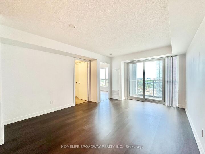 Property Photo:  255 Village Green Square 2410  ON M1S 0L7 