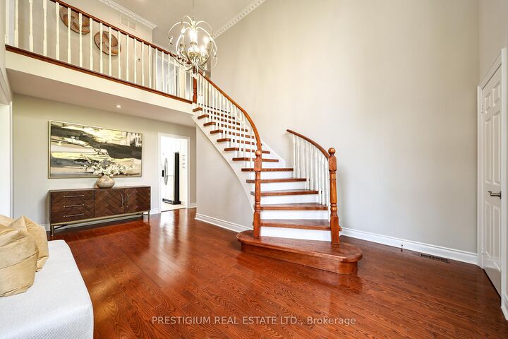 Property Photo:  61 Addington Square  ON L3R 7N2 