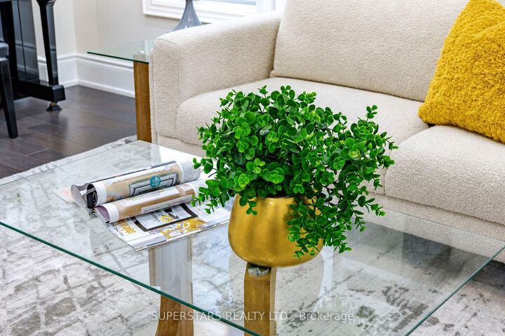 Property Photo: 20 Wellman Drive ON L4E 1G1