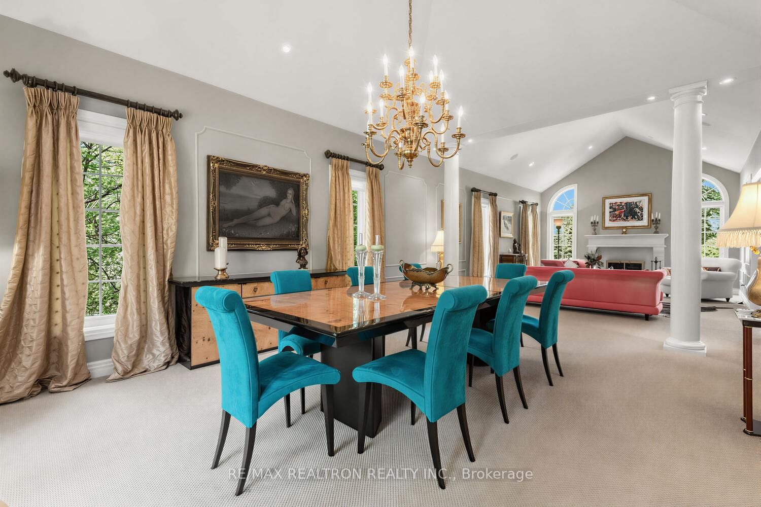 Property Photo: 7 Gilbert Drive ON L4G 6W8