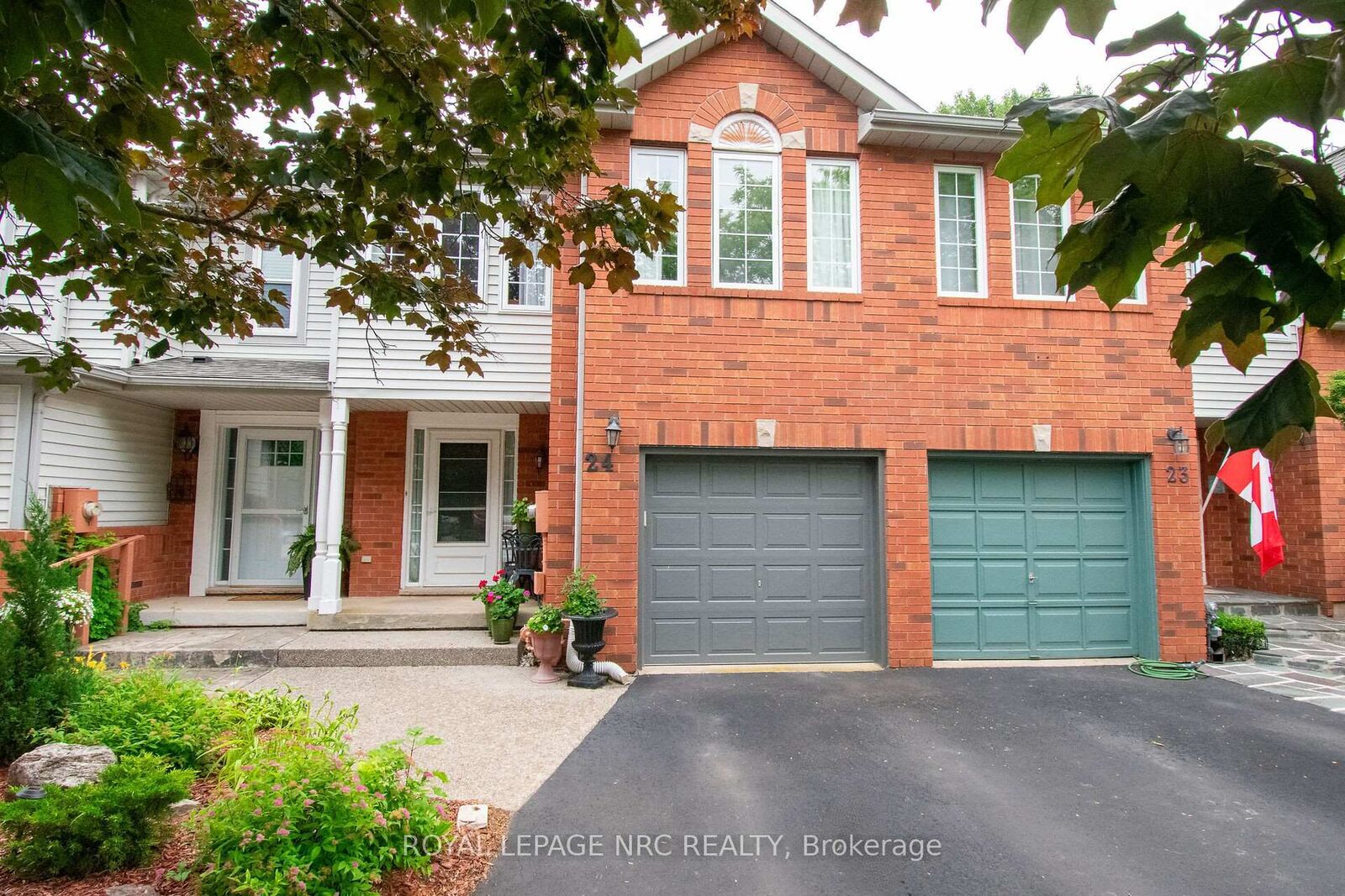 Property Photo: 24 Walker Court ON L3M 5J5