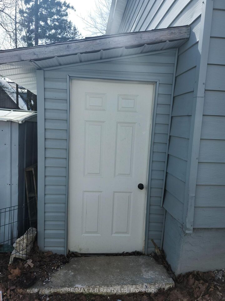 Property Photo: 307 Erie Street ON N5A 2N2