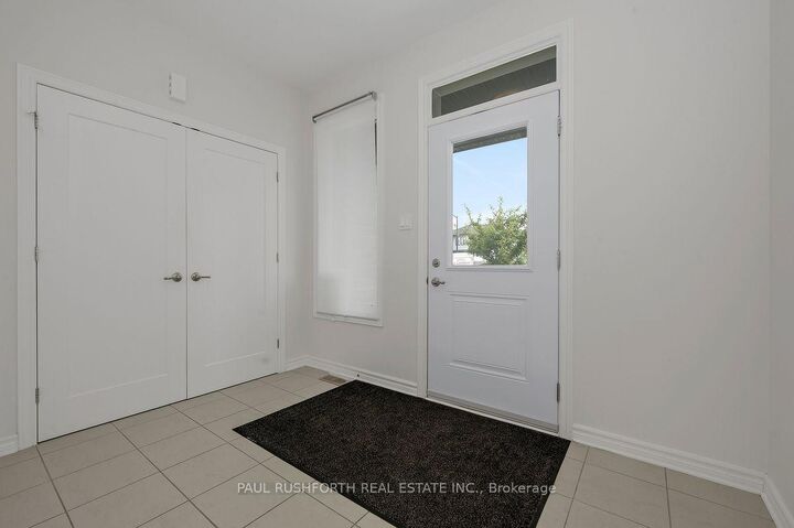 Property Photo:  30 Dowdall Circle  ON K7C 0S4 