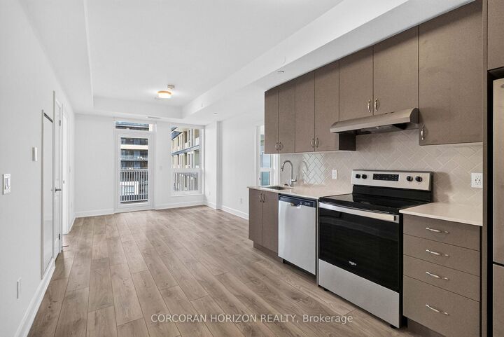 Property Photo: 3240 William Coltson Avenue 727 ON L6H 8C8