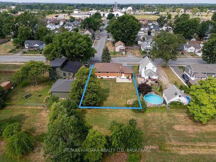 Property Photo: 167 Wellington Street ON L3K 2K1