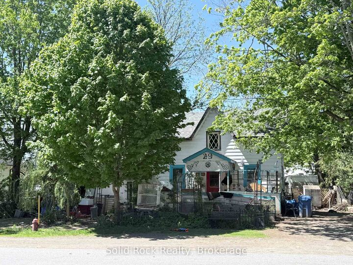 29 North Hastings Avenue — photo 1