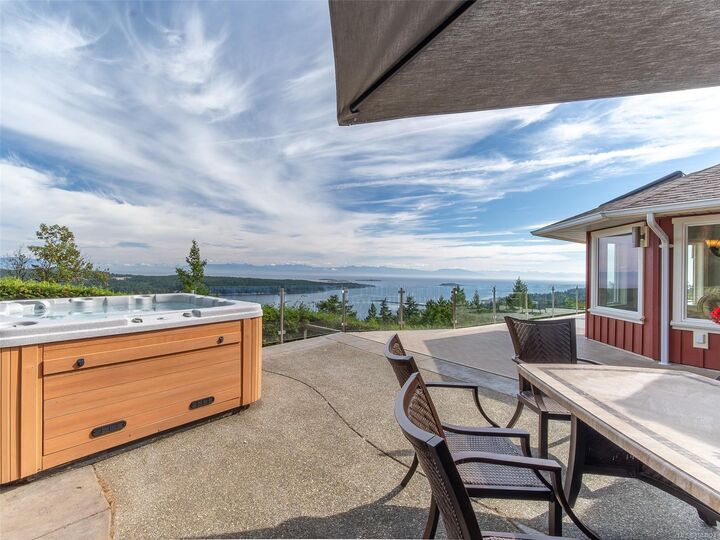 Property Photo: 8485 Lisa Lane BC V0R 2H0