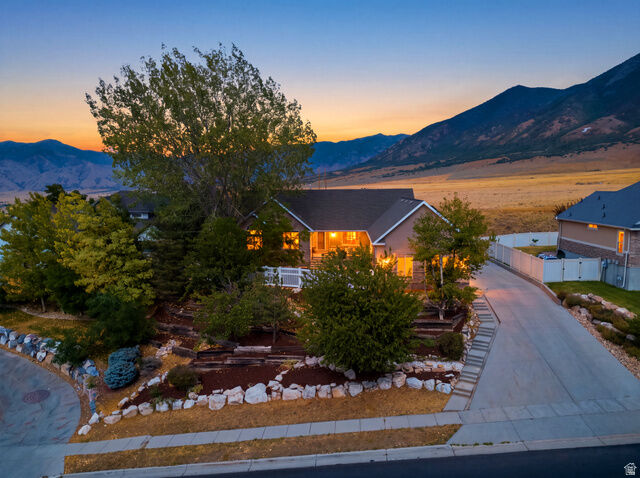Property Photo:  99 S Benchview Dr  UT 84074 
