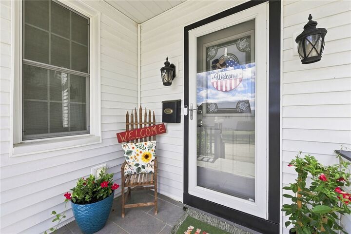 Property Photo: 712 James St PA 15650