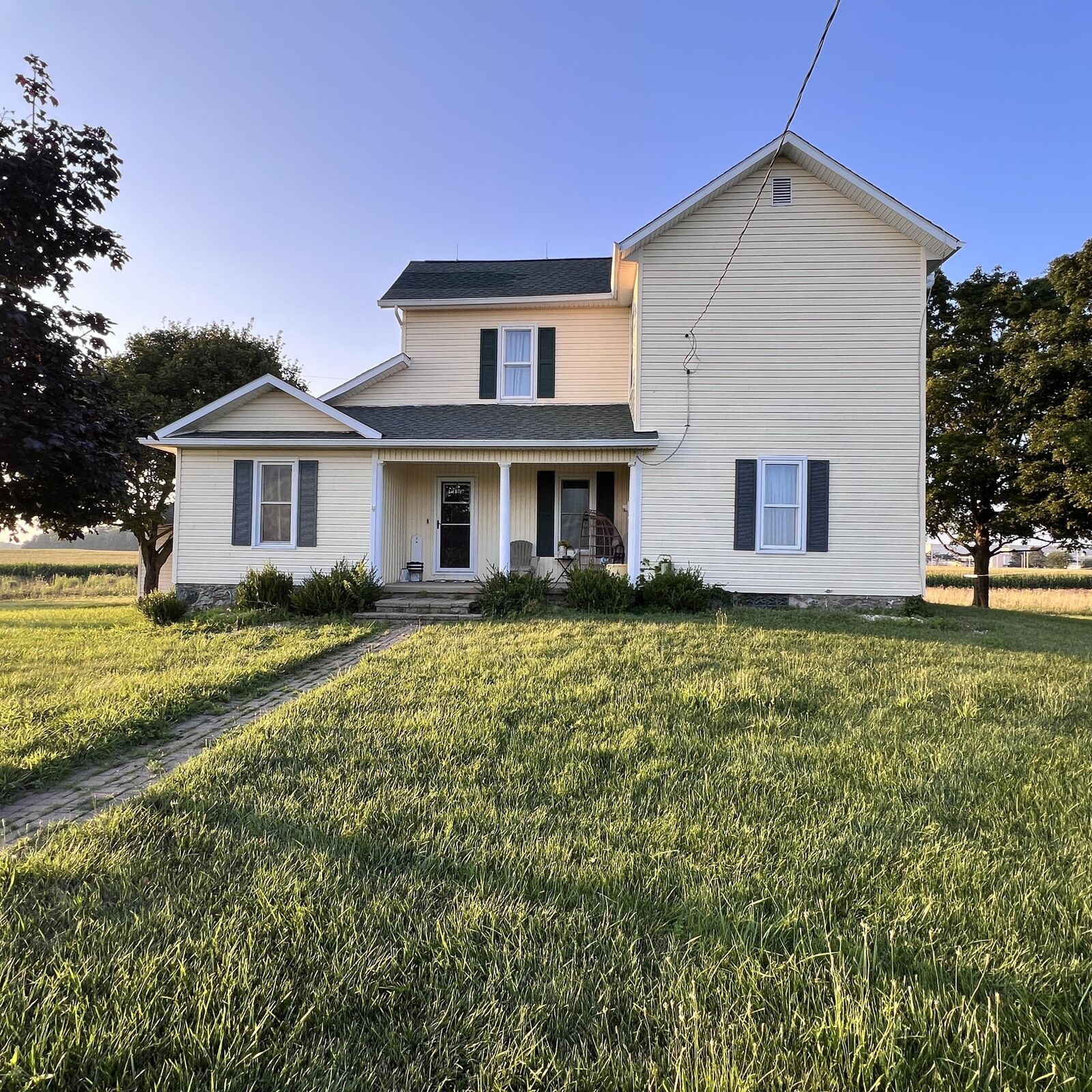 Property Photo: 648 N State Route 235 OH 43072
