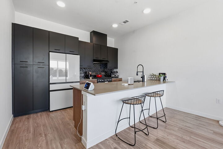 Property Photo: 4510 Terry O Lane 421 TX 78745